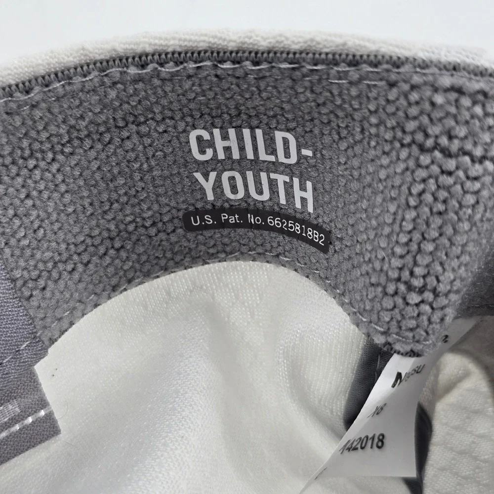 New Era NFL Giants Child-Youth 39THIRTY Hat White Sideline On-Field Stretch Fit